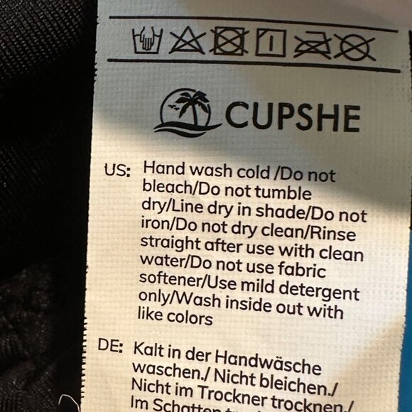 Cupshe Womens One-Piece Swimsuit Large Black V-Wire Plunge Neckline Cross Back - Picture 9 of 10